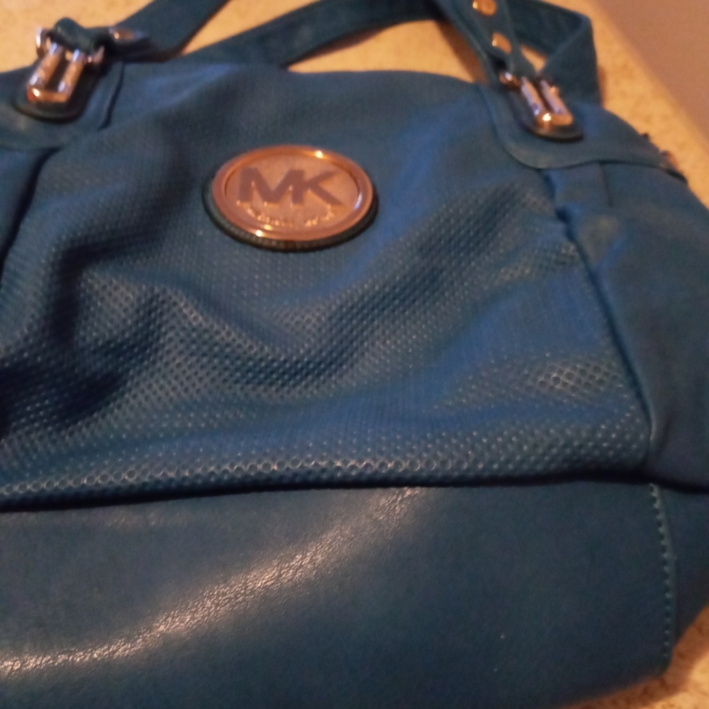 Purse - Picture 2 of 4